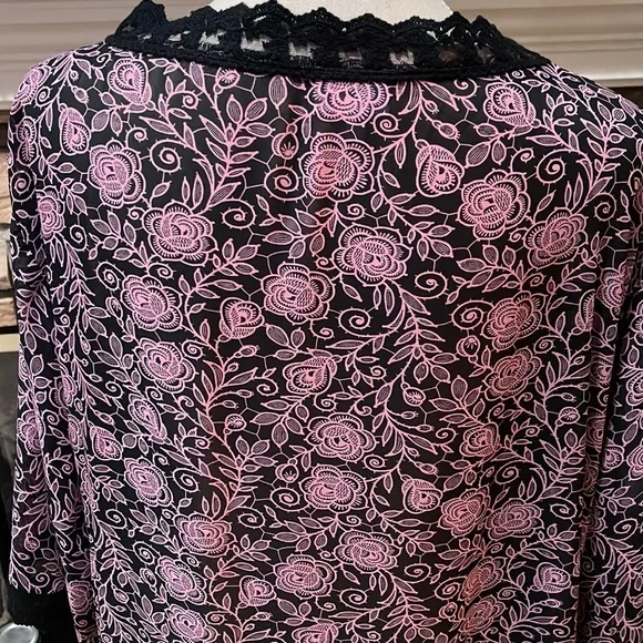 LuLaRoe Chloe Boho Overlay 💗🖤NWT - Picture 3 of 6